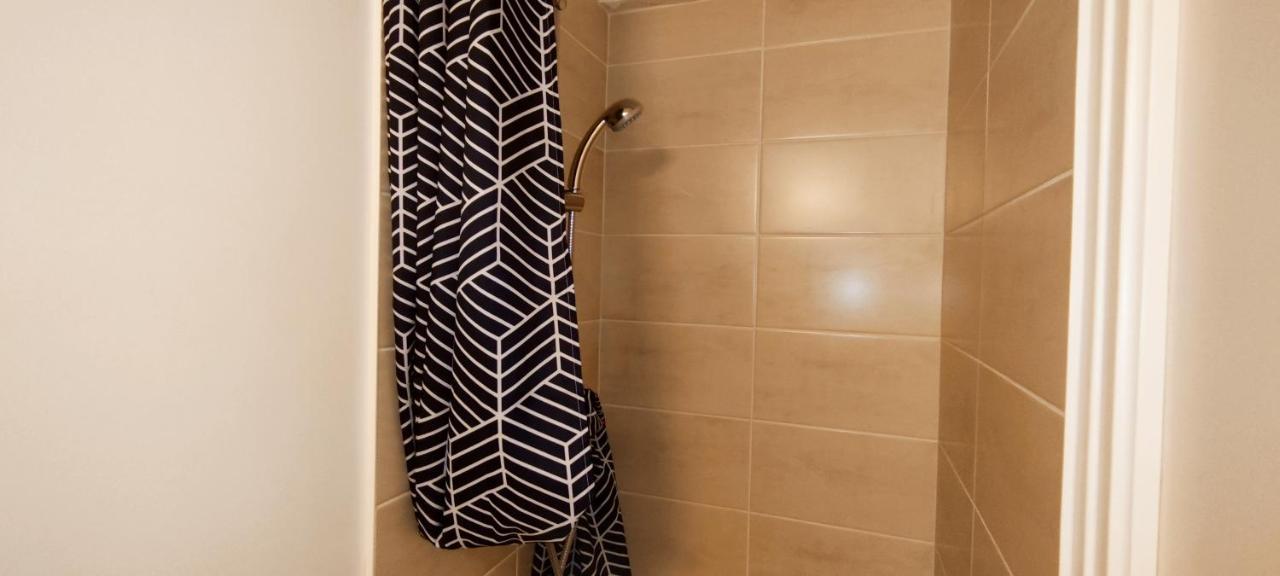 Duplex Cosy - Gare - Hyper Centre - Wifi Apartment Angers Luaran gambar